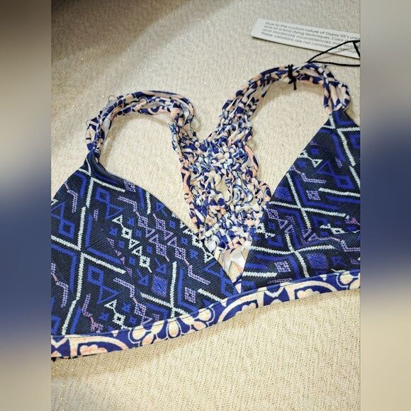 Gypsy 05 Bikini Top - Picture 2 of 7